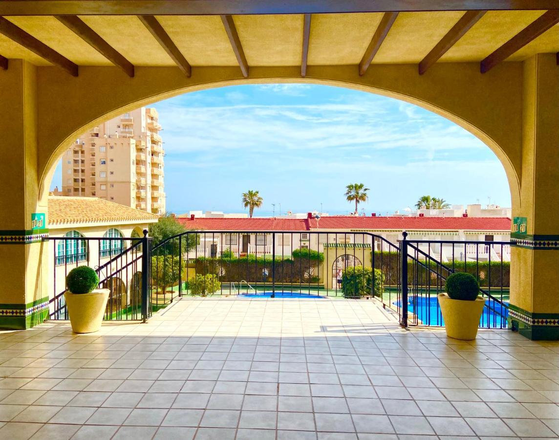 Beautiful Apartment Near Lamata Beach With Panorama Sea View!!! Torrevieja Ngoại thất bức ảnh